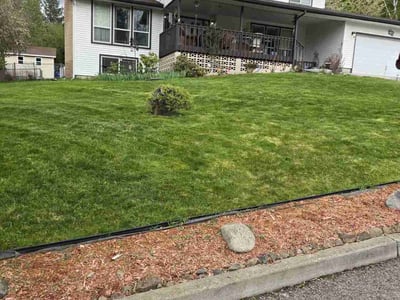 Lawn care service in Spokane Valley, 99037