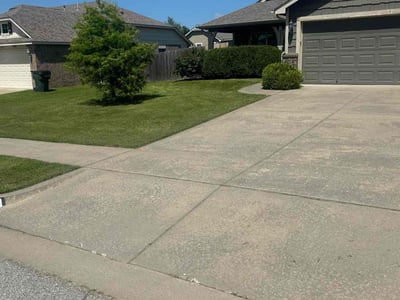 Lawn care service in Owasso, 74055