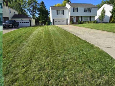 Lawn care service in Richmond Heights, 44143