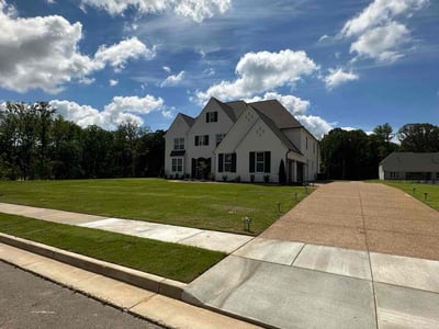 Lawn care service in Arlington, 38002