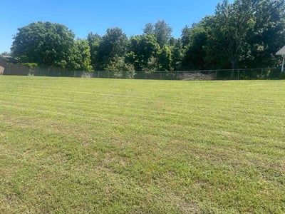 Lawn care service in Springdale, 72764