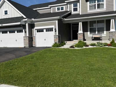 Lawn care service in Lakeville, 55044