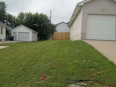 Lawn care service in Omaha, 68107