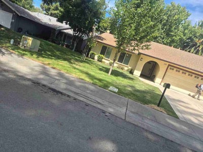 Lawn care service in Sacramento, 95833