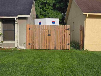 Lawn care service in Orlando, 32807