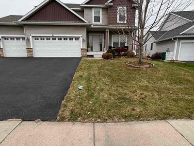 Lawn care service in Apple Valley, 55124