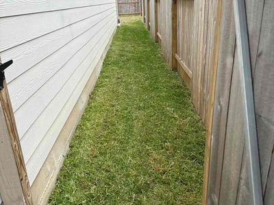 Lawn care service in Splendora, 77372