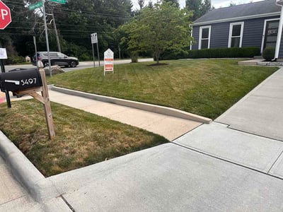 Lawn care service in Dublin, 43016