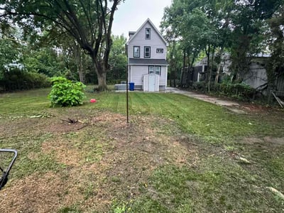 Lawn care service in Baltimore, 21206