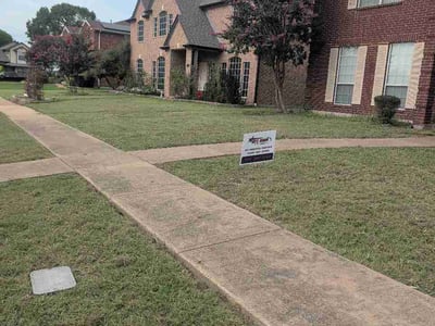 Lawn care service in Rowlett, 75089