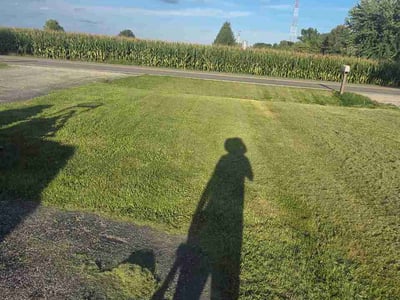 Lawn care service in Plainfield, 46168