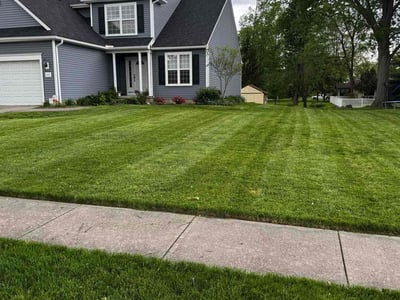 Lawn care service in Amherst, 44001