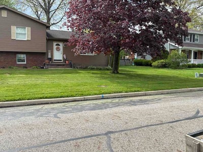 Lawn care service in Cortland, 44410