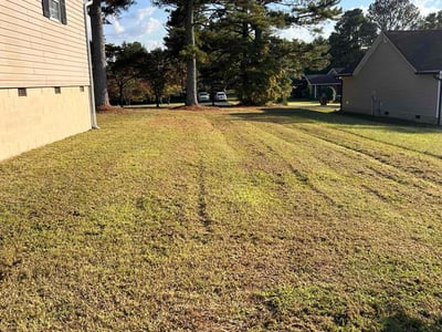 Lawn care service in LaFayette, 30728