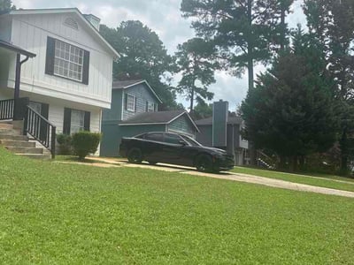 Lawn care service in Stonecrest, 30038