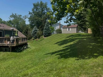 Lawn care service in Mechanicsburg, 17055