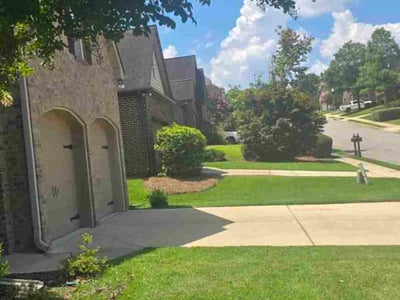 Lawn care service in Birmingham, 35242