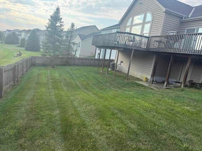 Lawn care service in Pickerington, 43147