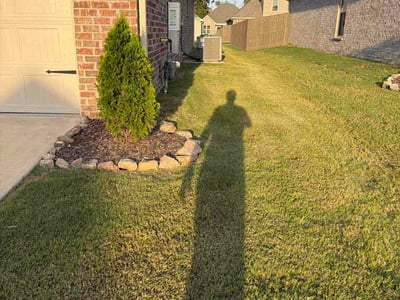 Lawn care service in Madison, 35756