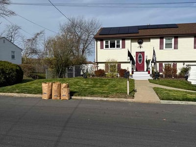 Lawn care service in West Warwick, 02893