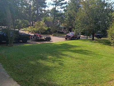 Lawn care service in Hattiesburg, 39402