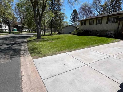 Lawn care service in Maple Grove, 55369