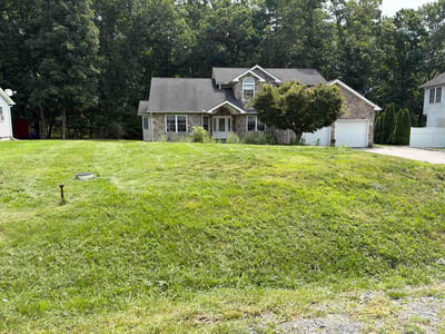 Lawn care service in Stroudsburg, 18360