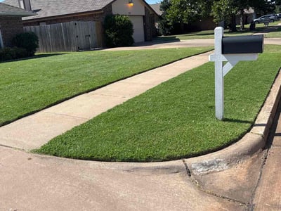 Lawn care service in Edmond, 73012