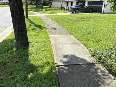 Lawn care service in Cincinnati, 45246