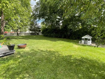 Lawn care service in Fishers, 46037