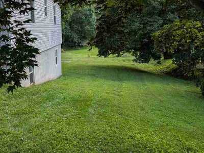 Lawn care service in Thurmont, 21788