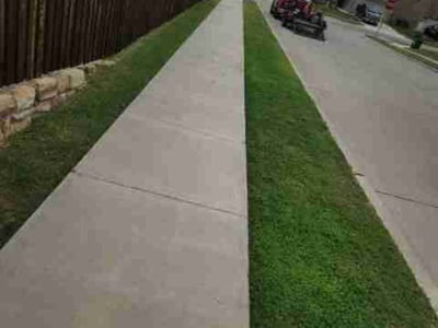Lawn care service in Krugerville, 76227