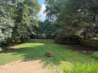 Lawn care service in Akron, 44313