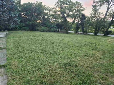 Lawn care service in Walton, 41094