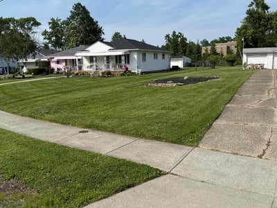 Lawn care service in Wickliffe, 44092
