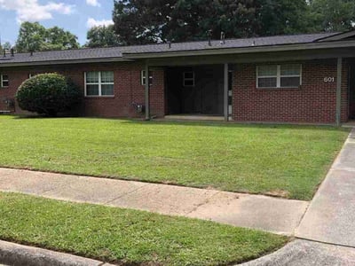 Lawn care service in Warner Robins, 31098