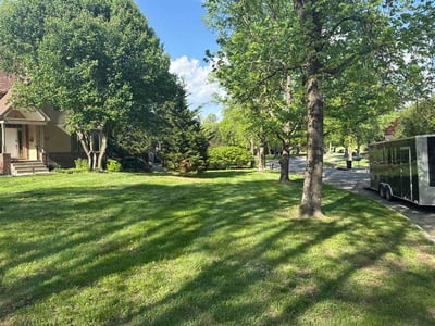 Lawn care service in Ellicott City, 21043
