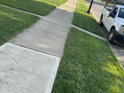 Lawn care service in Columbus, 43204