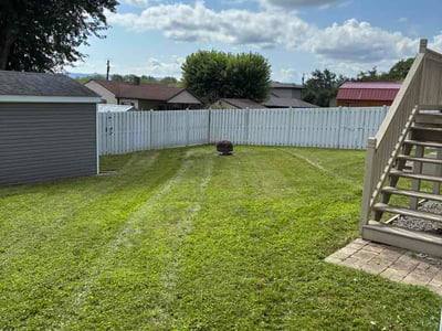 Lawn care service in Latrobe, 15650