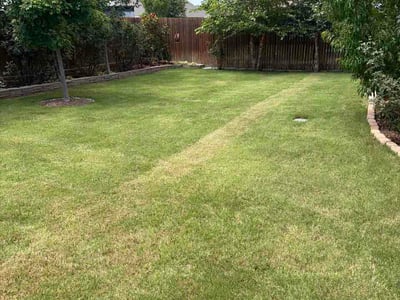 Lawn care service in Edmond, 73034