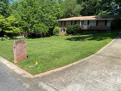 Lawn care service in Marietta, 30060