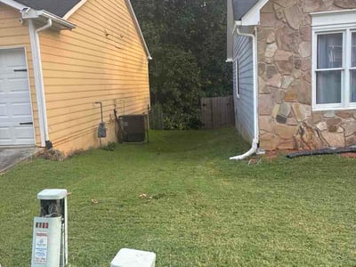 Lawn care service in Stone Mountain, 30088