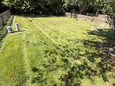 Lawn care service in Columbus, 43228