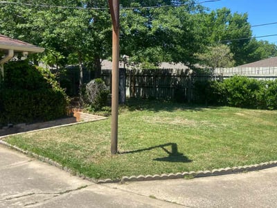 Lawn care service in Irving, 75061