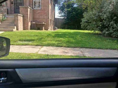 Lawn care service in Omaha, 68131