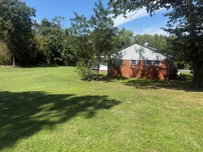 Lawn care service in Fort Washington, 20744