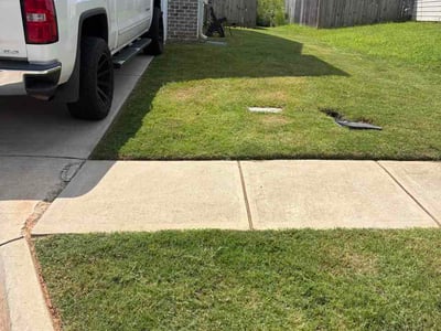 Lawn care service in Newnan, 30265