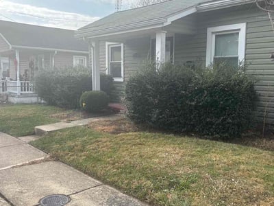 Lawn care service in Arlington, 22207