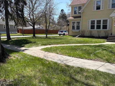 Lawn care service in Fargo, 58102