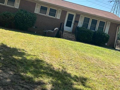 Lawn care service in Charlotte, 28213